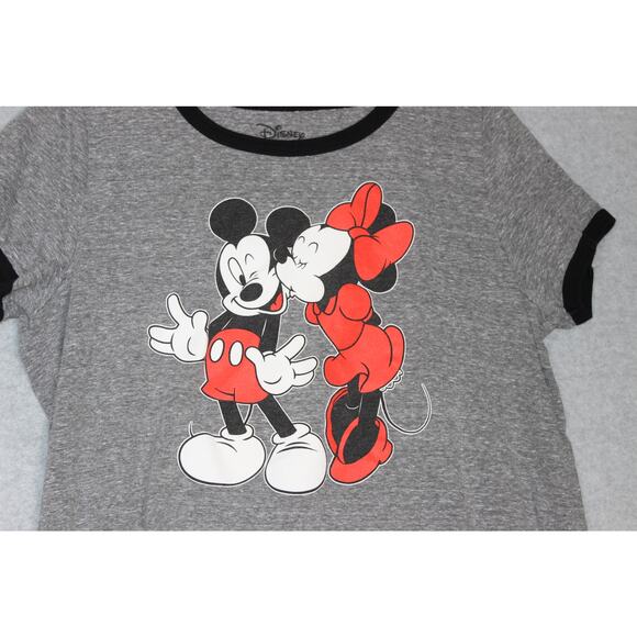 Disney Womens‎ Graphic Minnie/Mickey Mouse TShirt Size 1 - Picture 2 of 4